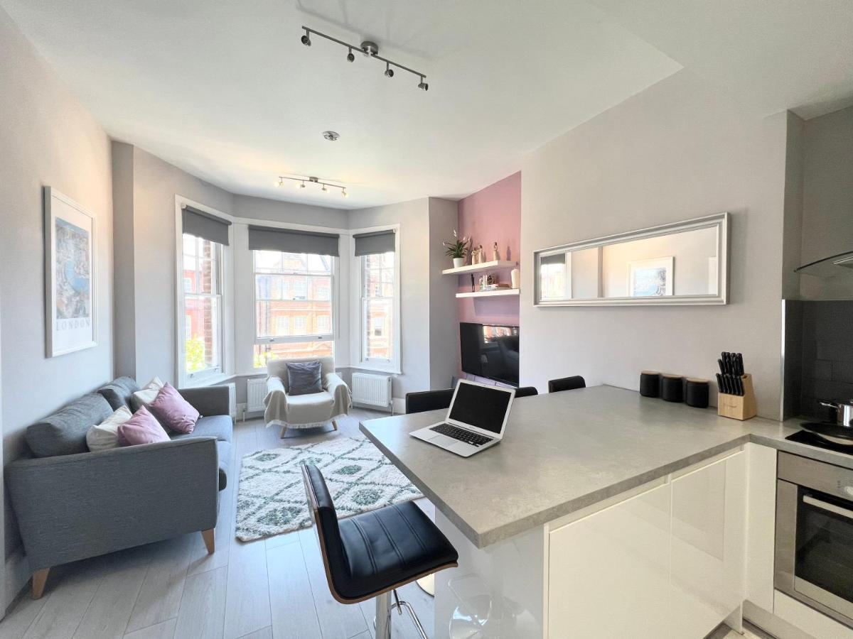 2 Bedroom Apartment In South Hampstead Londres Exterior foto