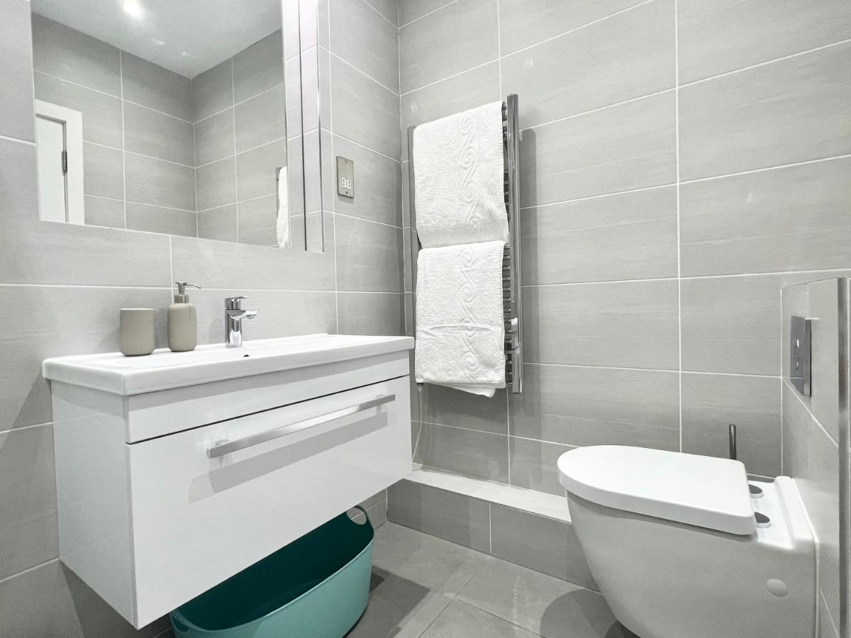 2 Bedroom Apartment In South Hampstead Londres Exterior foto
